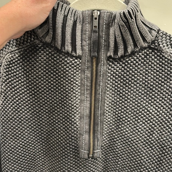 Carbon 2 Cobalt Chunky Pigment Dye Charcoal Grey Hi Def Zip Neck Sweater - Picture 5 of 8